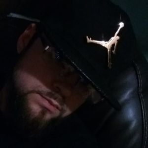 Meet your Posher, Zachary